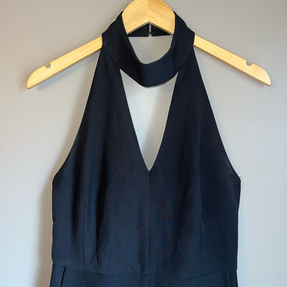 LAVISH ALICE Keyhole High Neck Deep Plunge Jumpsuit Sz 6 - Picture 11 of 13